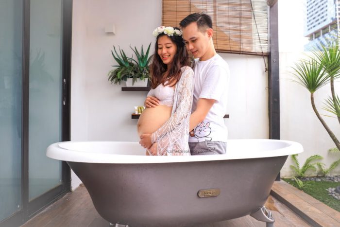 IMG_0328-01-700x467 Pregnancy Journey: Maternity Photoshoot (33 Minggu) - Part 2